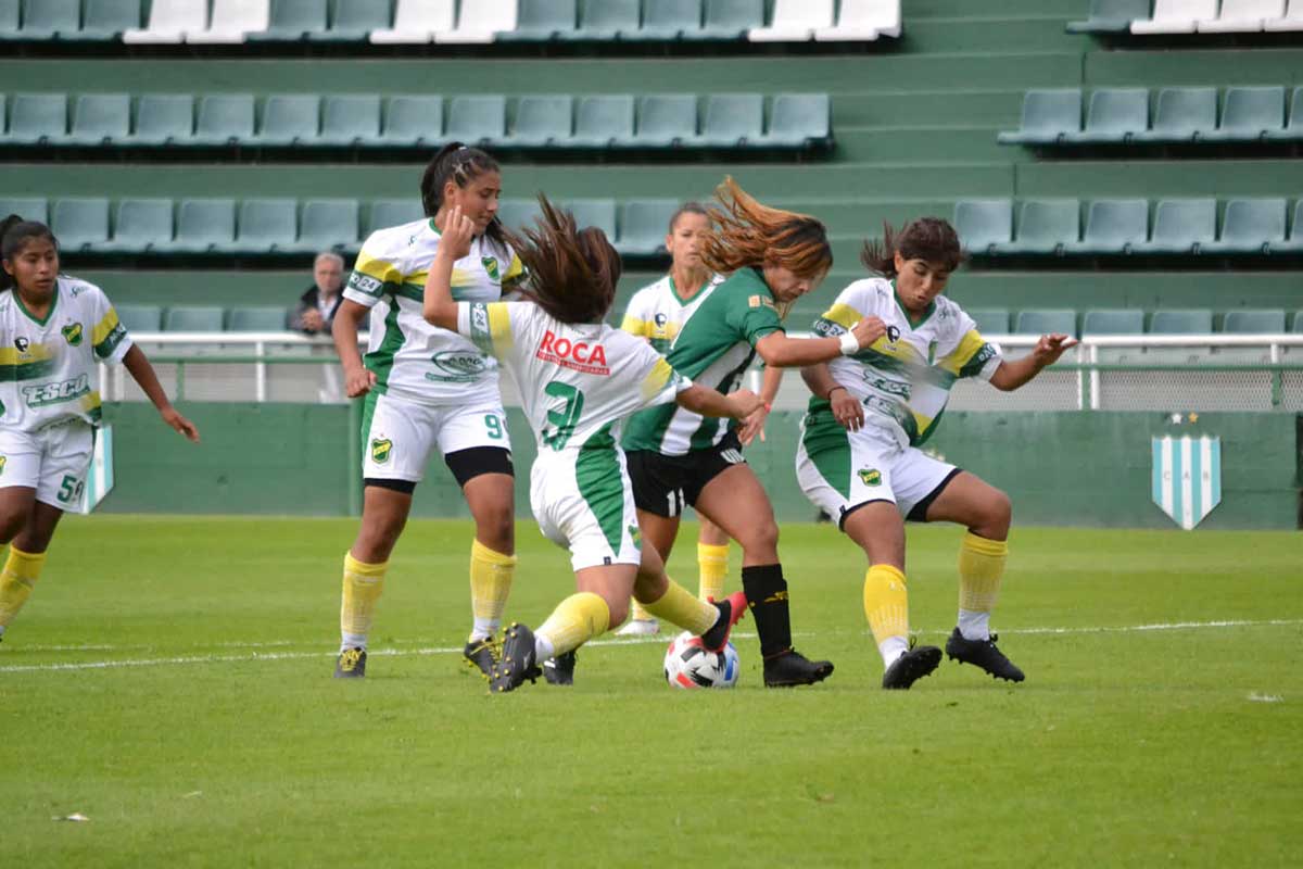 el futbol femenino de banfield logró la clasificacion a la zona campeoanto