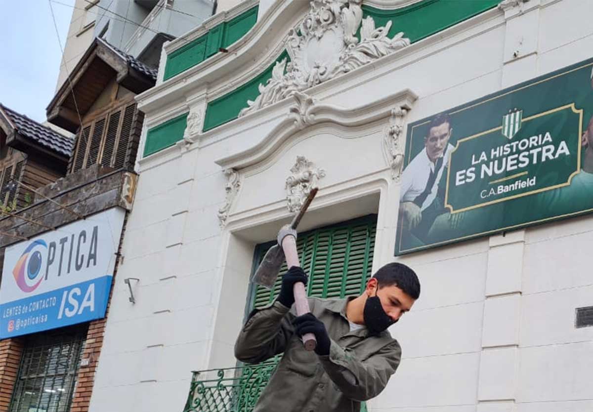 obras en el club banfield, en los sectores buchardo y colegio