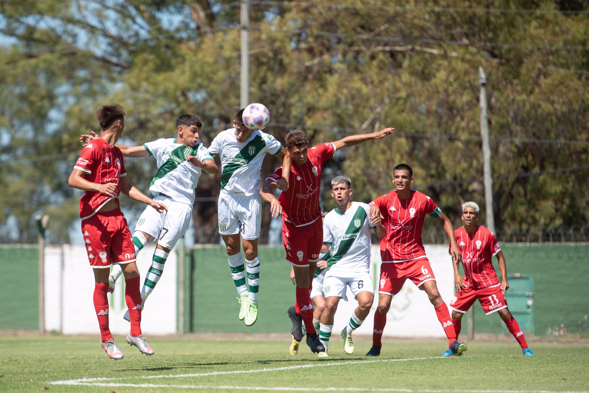 triunfo de la reserva ante huracan