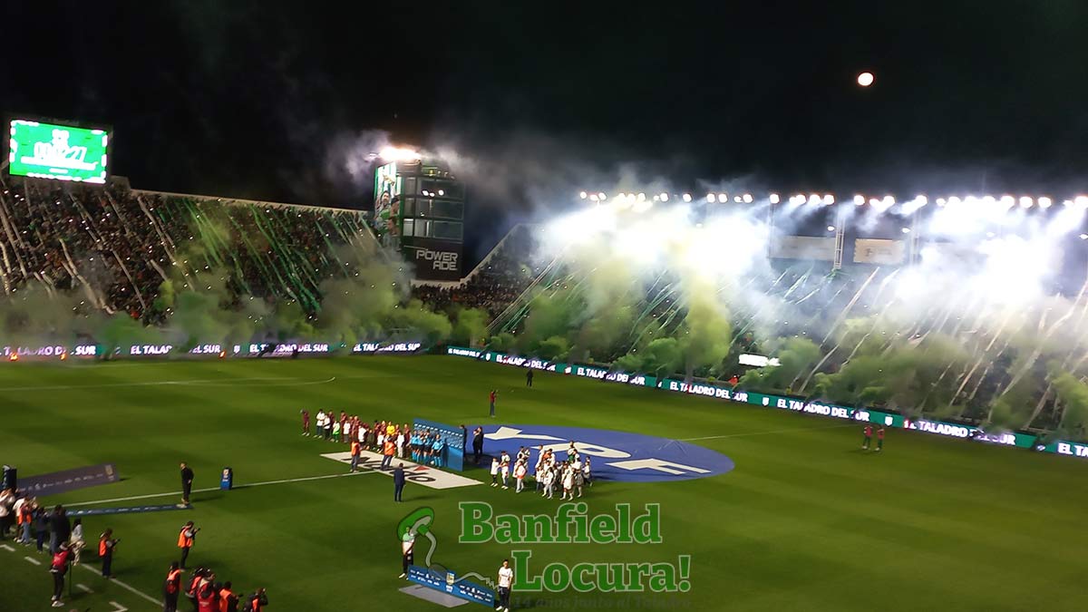 recibimiento de banfield en el clasico del sur