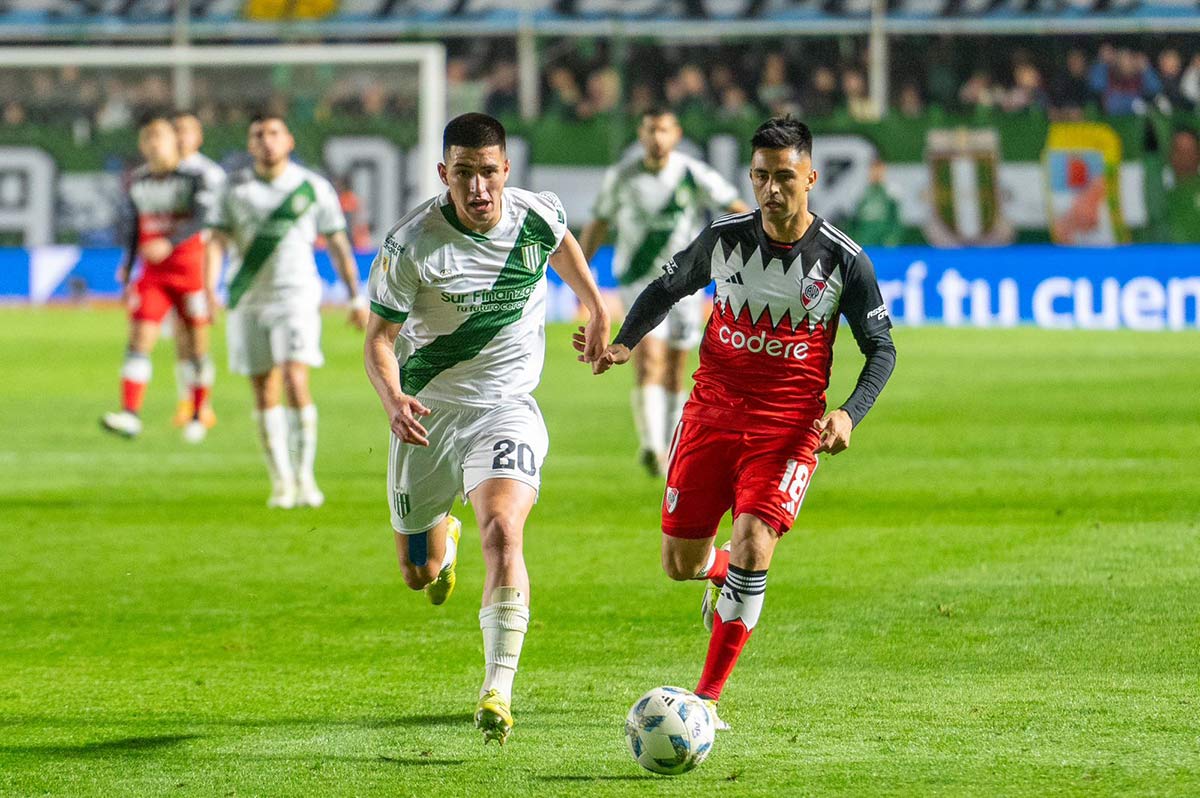 ignacio rodriguez autor del gol de banfield frente a river