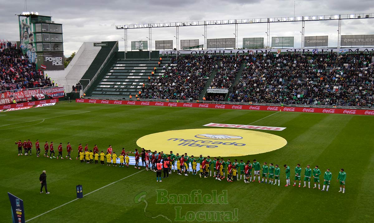 banfield arentinos en el lencho y con publico visitante