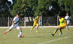 banfield-defensa-reserva-2015