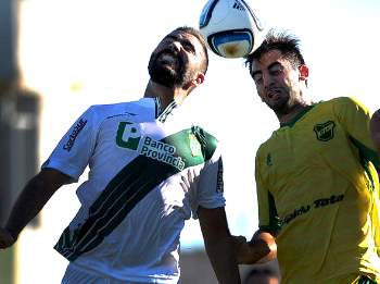 defensa-banfield-2015 art