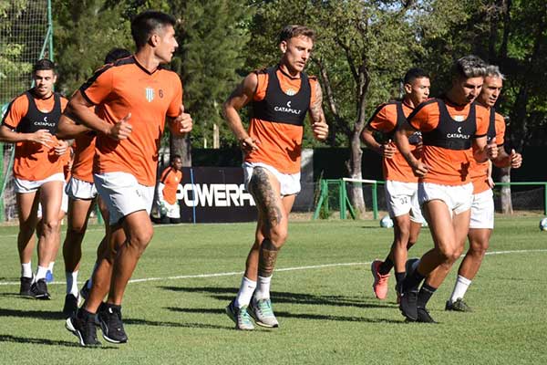 banfield-entrenamiento-copa-maradona