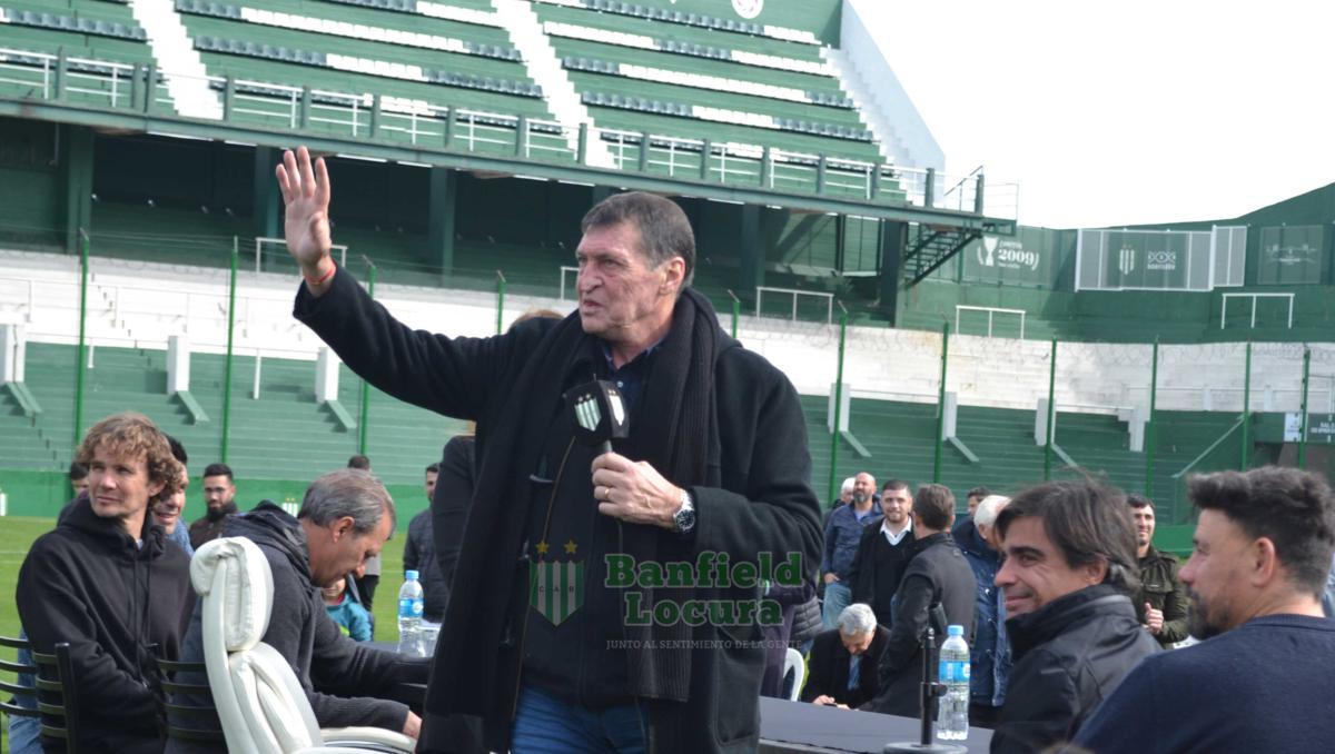 falcioni-cuarto-regreso-banfield-003